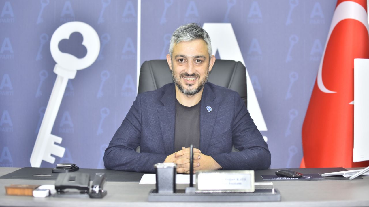 Anahtar Parti Düzce Merkez İlçe Başkanı Muhammed Doğan Kaya’dan 24 Temmuz Gazeteciler ve Basın Bayramı Mesajı