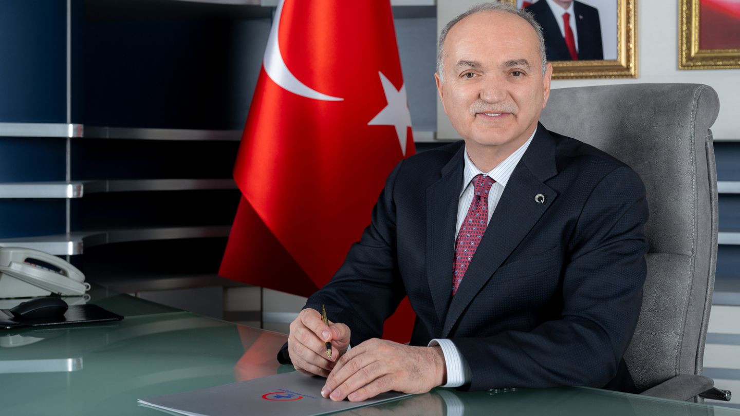 Başkan Özlü’den 24 Temmuz Gazeteciler ve Basın Bayramı Mesajı