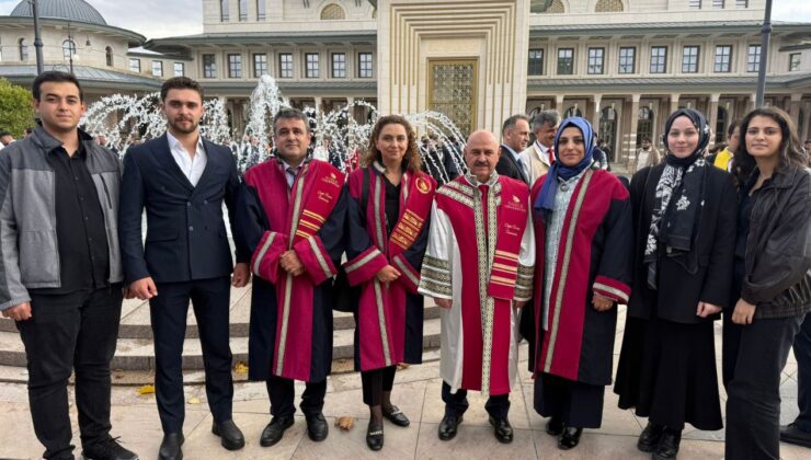 Düzce Üniversitesi Rektörü 2025-2026 Yükseköğretim Akademik Yıl Açılış Törenine Katıldı
