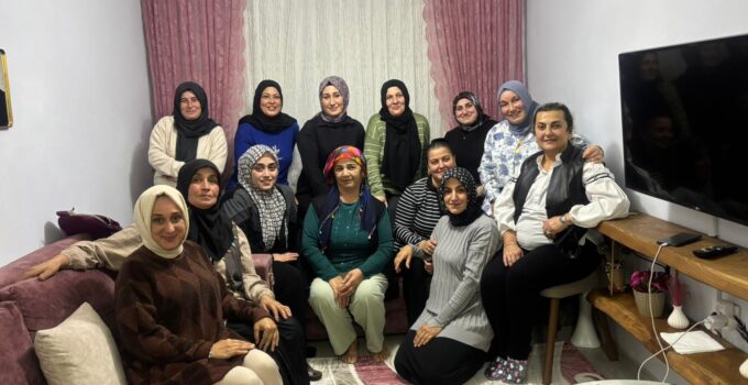 Anahtar Parti Merkez İlçe Başkanlığı, Ev Ziyaretlerine Devam Ediyor