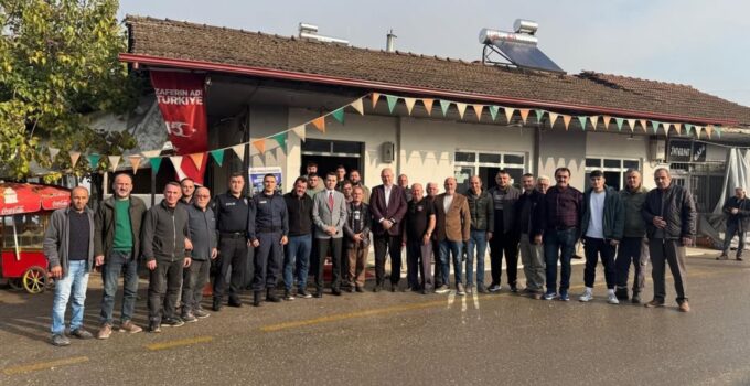 Başkan Yıldız’dan Yenivakıf Esnafına Ziyaret