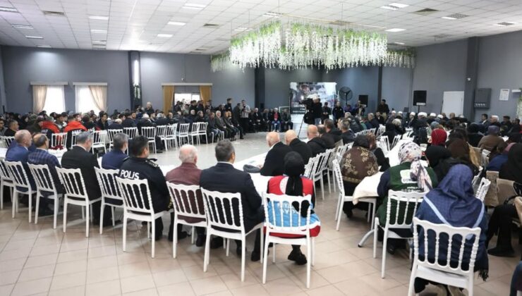 Düzce Depremi’nin 26. Yılında Kaynaşlı’da Anma Programı Düzenlendi