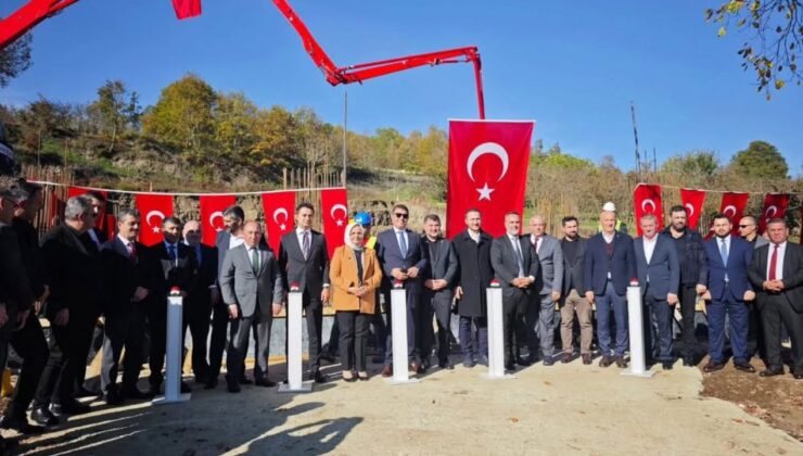 Gümüşova Yenimahalle’de Cami Temeli Dualarla Atıldı