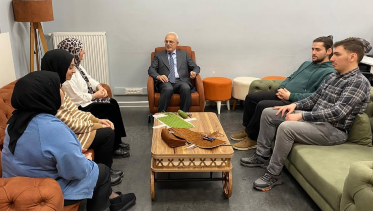 İl Müdürü Arslantürk’ten Genç Ofise Ziyaret