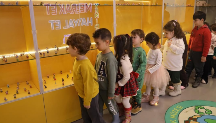 Gündüz Bakımevi Öğrencileri Sıfır Atık Oyuncak Müzesi’nde Geri Dönüşümle Tanıştı