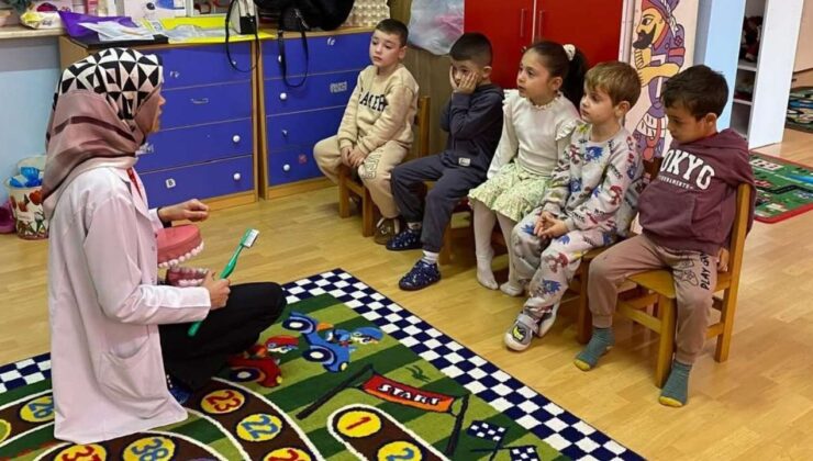 Minik Öğrencilere Ağız ve Diş Sağlığı Eğitimi