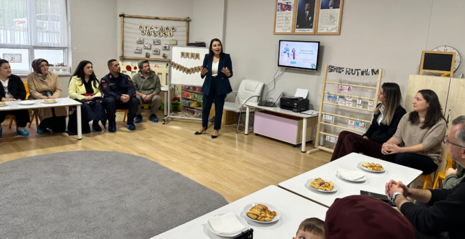 Aileler ve Çocuklarla Kaliteli Etkileşimler Semineri Gerçekleştirildi