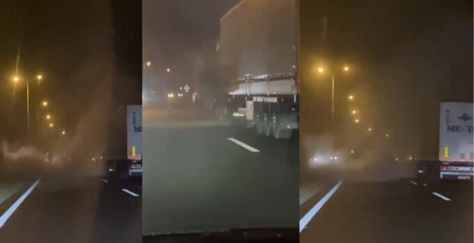 Düzce-Akçakoca Yolunda Tır Yangını: Alevlere İlk Müdahale Jandarmadan