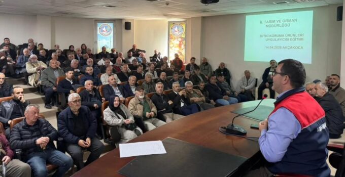 Akçakoca’da Üreticilere “Bitki Koruma ve B-Reçete” Eğitimi Verildi